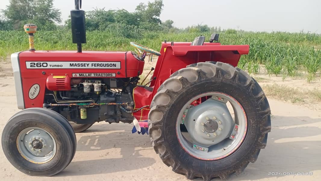 Tractor Massey Ferguson 260 model 2022 0