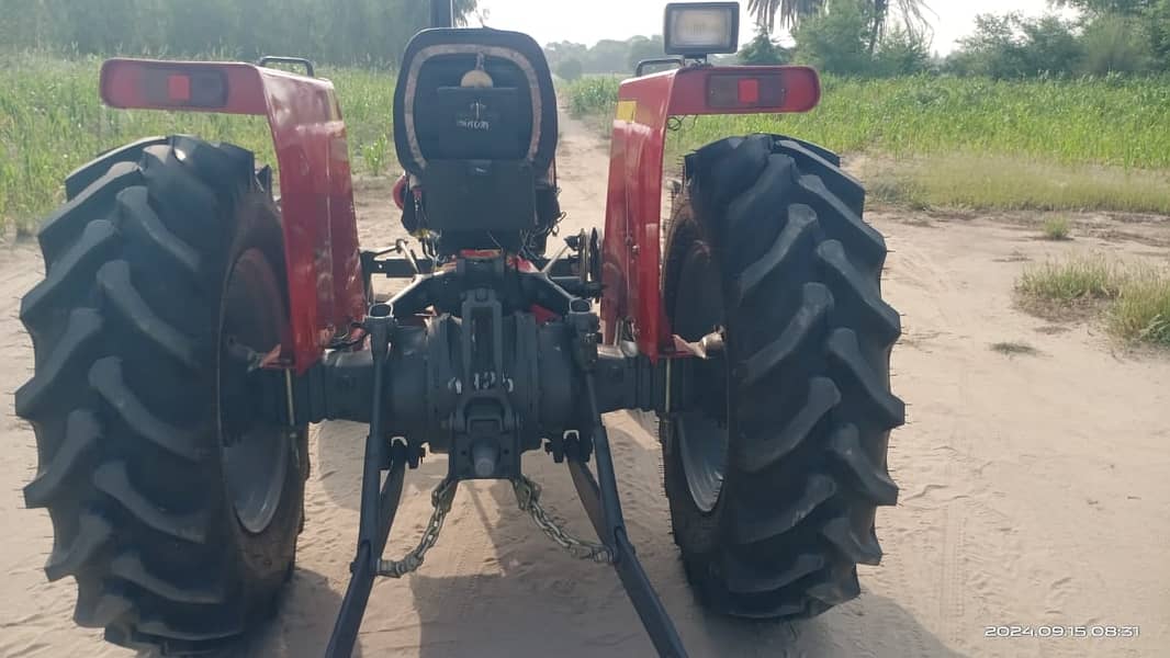 Tractor Massey Ferguson 260 model 2022 9