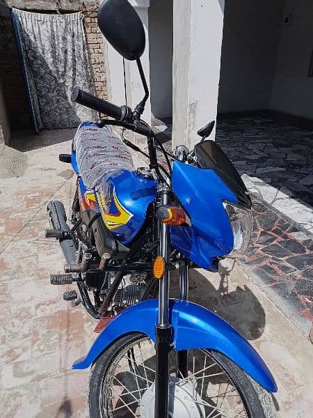 Honda predar 100 cc  03004811273 2