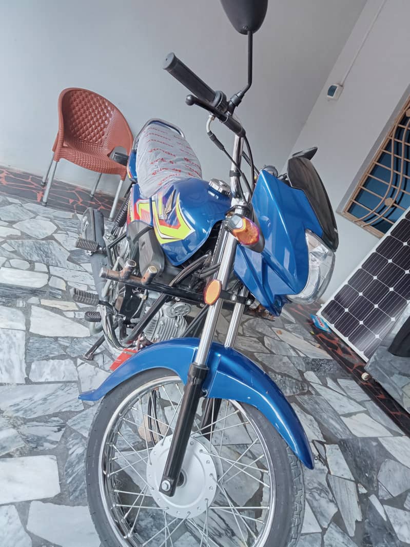 Honda predar 100 cc  03004811273 16