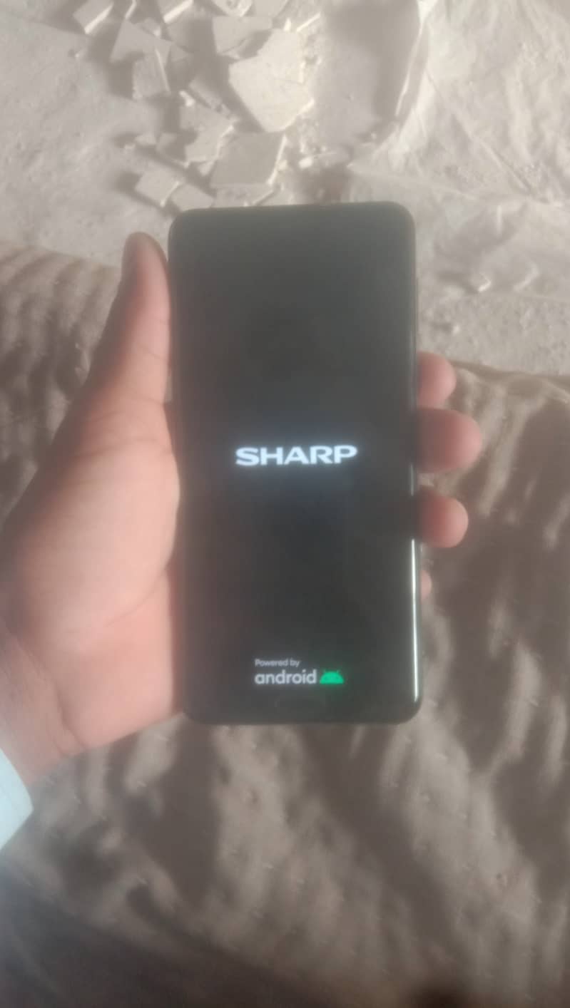 Sharp aqous r3 urgent sale need mony 5