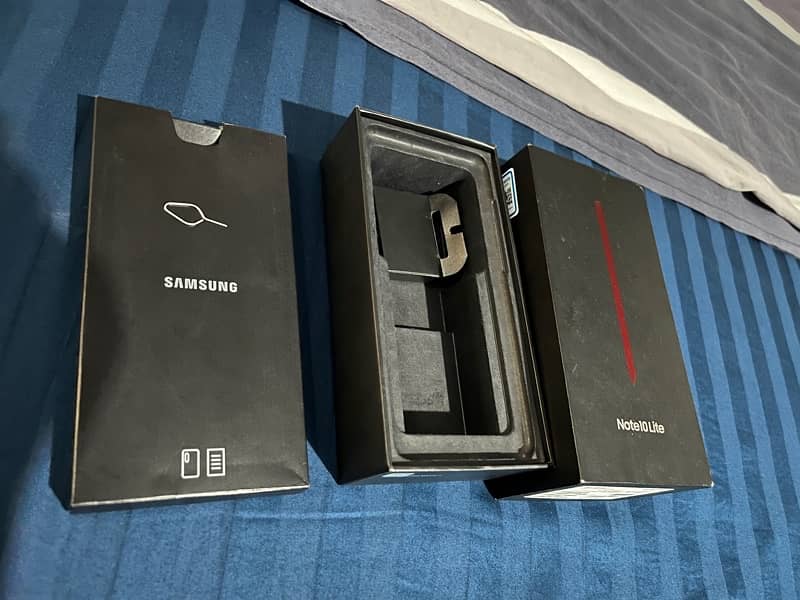 Samsung Galaxy Note 10 lite 3