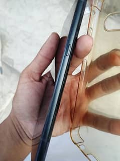 urgent sale lg v60