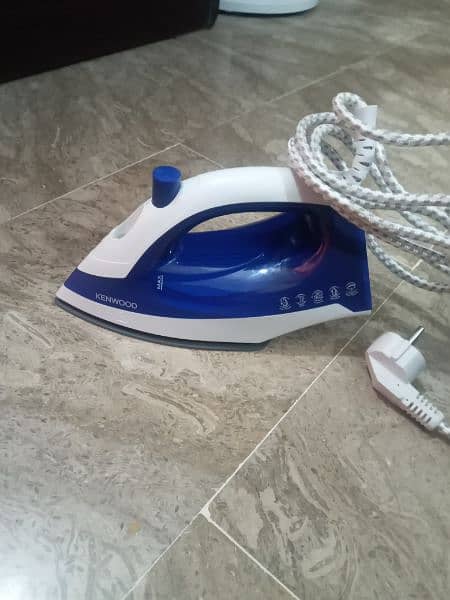 KENWOOD STEAM IRON ORIGINAL 3