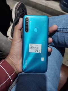 realme 5i