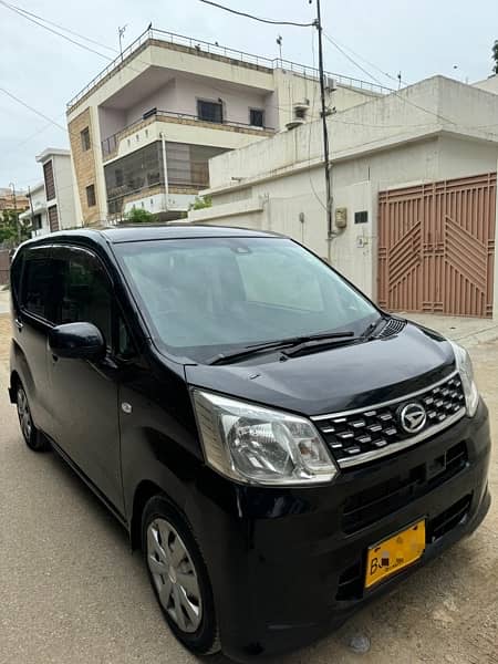 Daihatsu Move. nmbr malik ikram +92 313 9208336 1