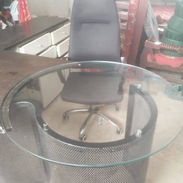 table with chair 1