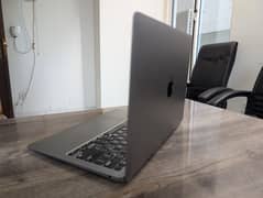 MacBook air M1