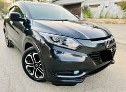 Honda Vezel Hybrid X 2015 Excellent Condition