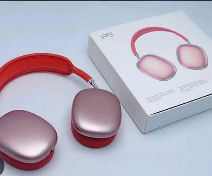 P9 headphones wirless and aux option Best sound quality . 3