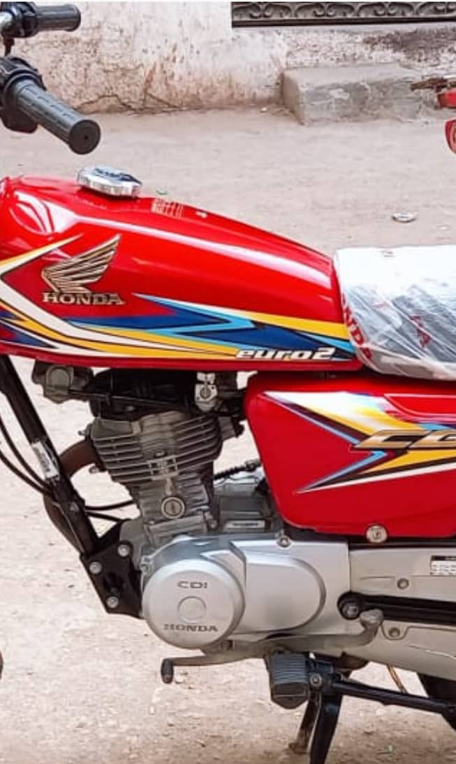 Honda 125 CG 2019 model for urgent sale 0