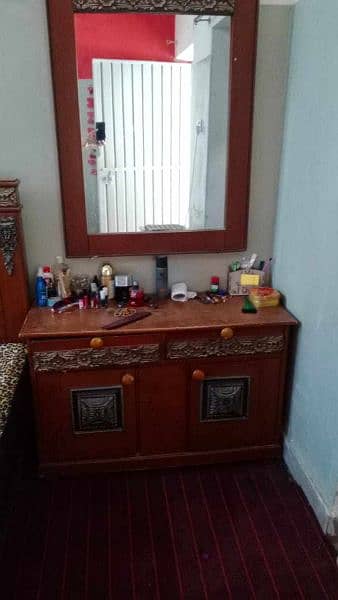 double bed with side tables and dressing table for sale 3