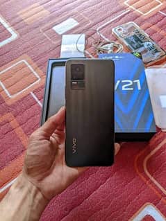 vivo v21 8/128 GB 03230916581 my what'sap