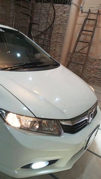 Honda Civic VTi Oriel Prosmatec 2013/2014 mint condition 1