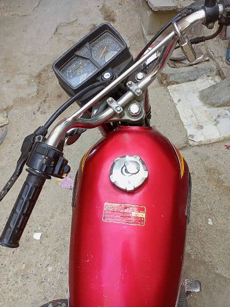 United 125cc 2021 1