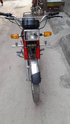 YAMAHA Junoon