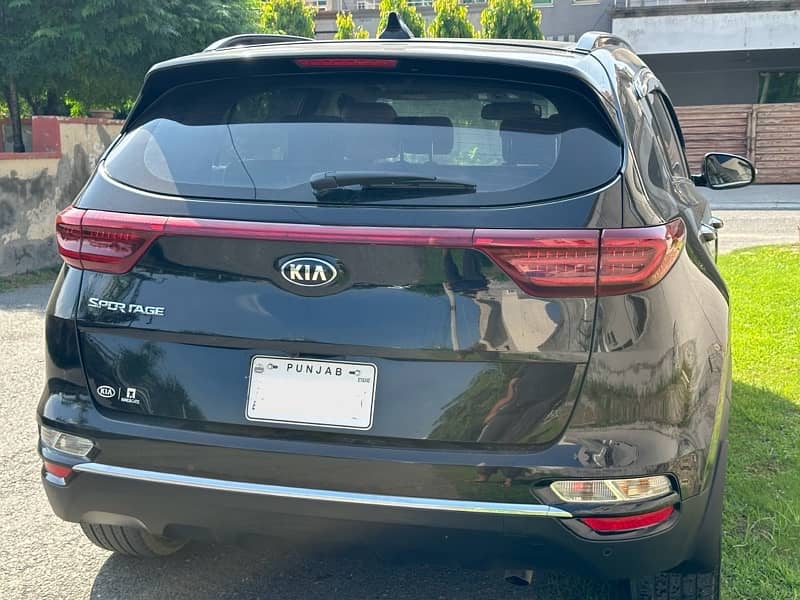 KIA Sportage AWD 2022 Total Genuine Black 4