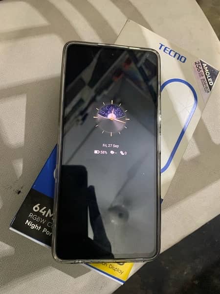 tecno camon 20 10/10 condition 8+8ram 256 2