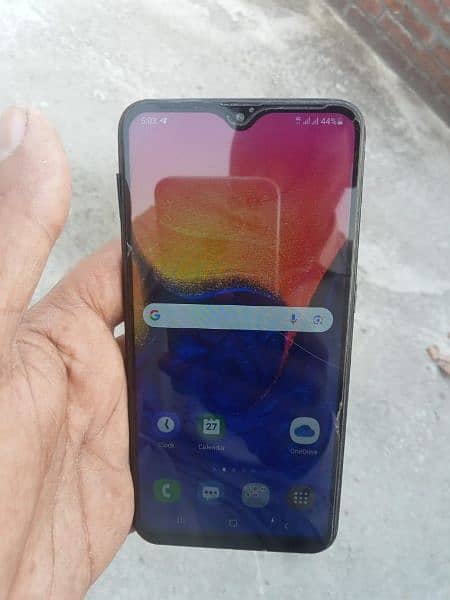 Samsung galaxy A10  2GB 32GB ofiisal PTA prof 1