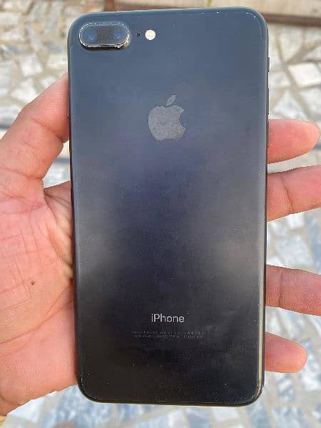 i fone 7 plus non pta upar glass py khrash ha 2000 ka glass change hta 0