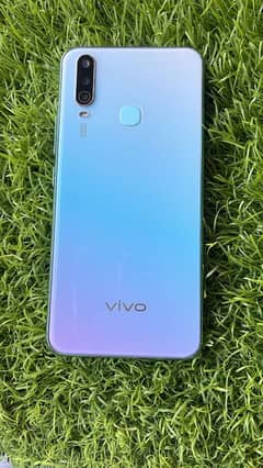 vivo y 17 8 256