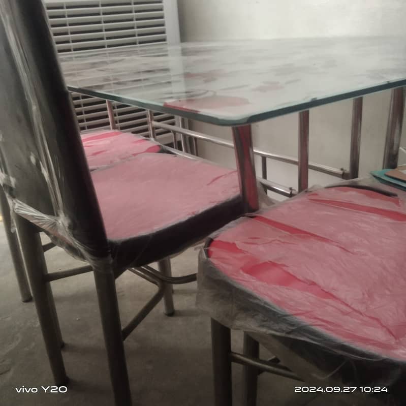 dinning table / 6 chairs dinning table / wooden chairs / glass table 1