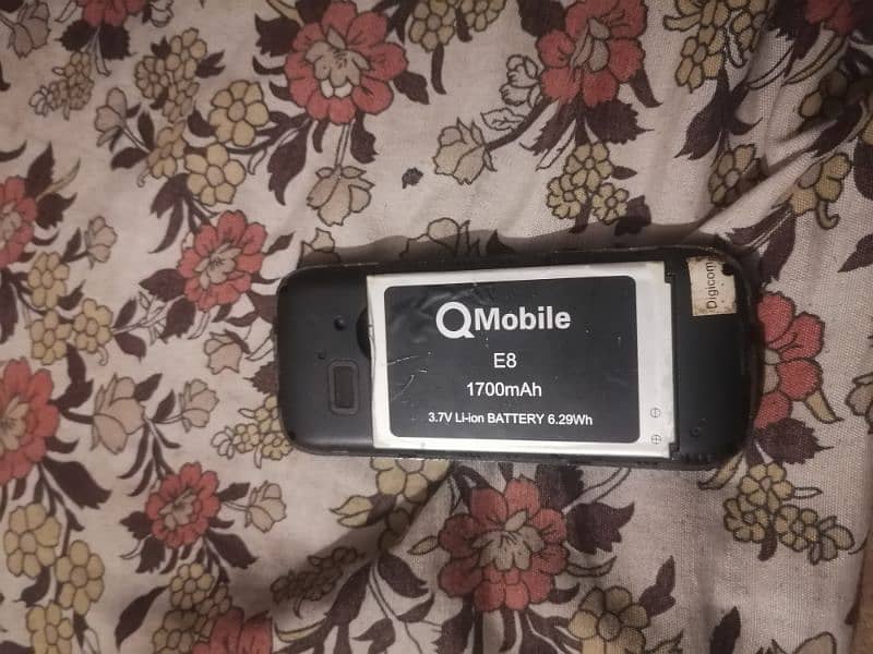 Q mobile long battery 3