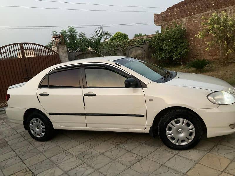 Toyota Corolla 2.0 D 2005 4