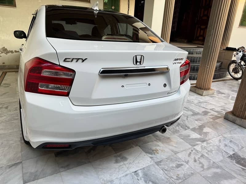 Honda City Aspire 2019 prosmetic 1.5 total orginal paint 2nd owner 13