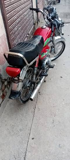 new bike ha arjant sell karna ha