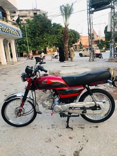 Honda 70 islamabad registered model 21 shape 22