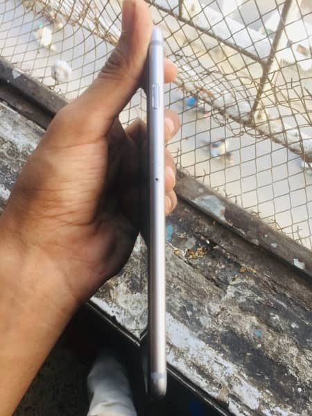 I phone 6s plus non pta 64gb bettery health /100 2