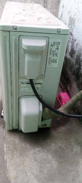 1 ton haier a dc inverter forsale 2