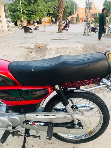 Honda 70 islamabad registered like new 12