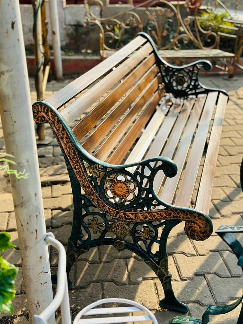 Park Bench PVC & wooden Cast Wrought Iron Patio Metal Waiting Bench 13