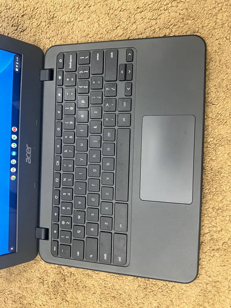 ACER TOUCH SCREEN | CHROMEBOOK | 32 gb 3