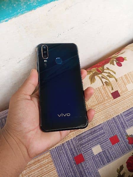 vivo y17 1