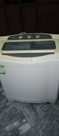 Kenwood semi Automatic washing + spiner, 03235100342