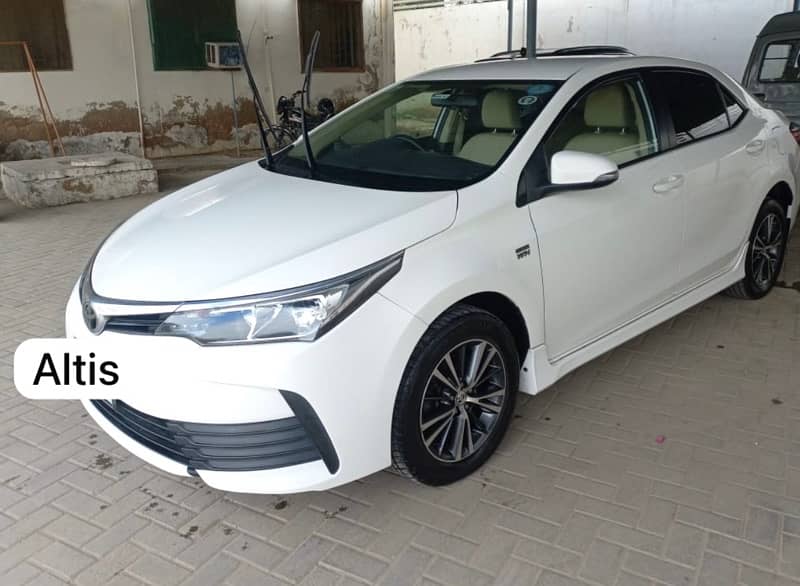 Toyota Corolla Altis 2019 1