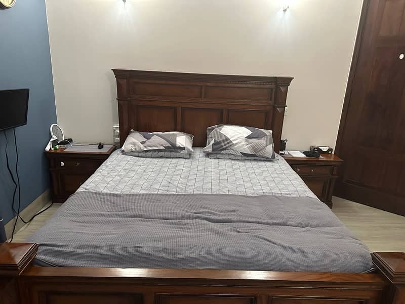 King Size Sheesham Chinioti Bed 4