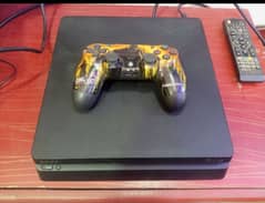 PS4 slim