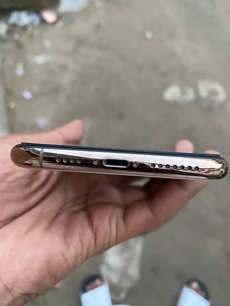 Iphone 11 pro max water pack 4