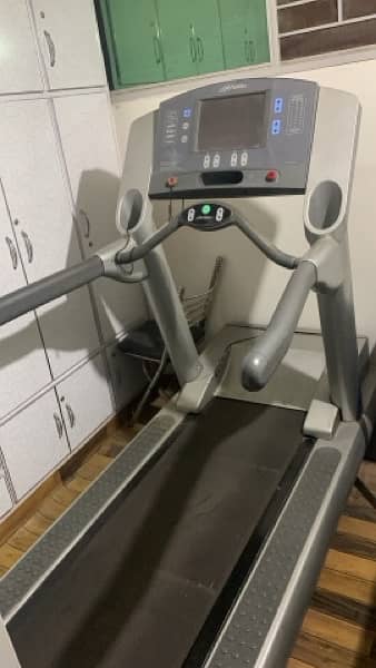 Life Fitness Treadmill for Sale 0