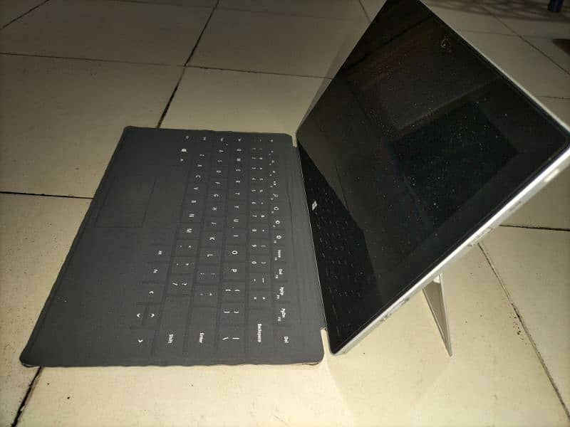 Microsoft surface RT/32 6