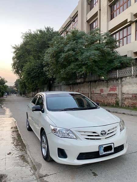 Toyota Corolla XLI 2013 1