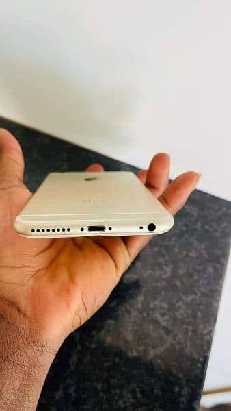 iPhone 6s Stroge 64 GB PTA approved for sale 03252452771 1