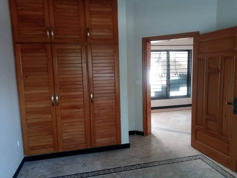 F10 Beautiful House For Rent 6 Bedroom 8