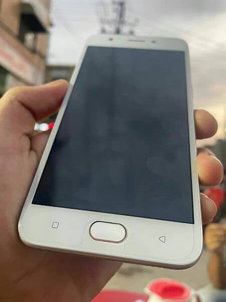 oppo a57        6/128 1