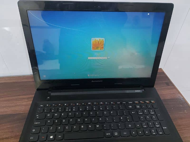 urgent sale ssd card and 8 gb ram i5 7