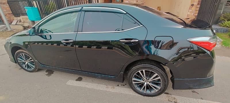 Toyota Altis Grande 2023 5